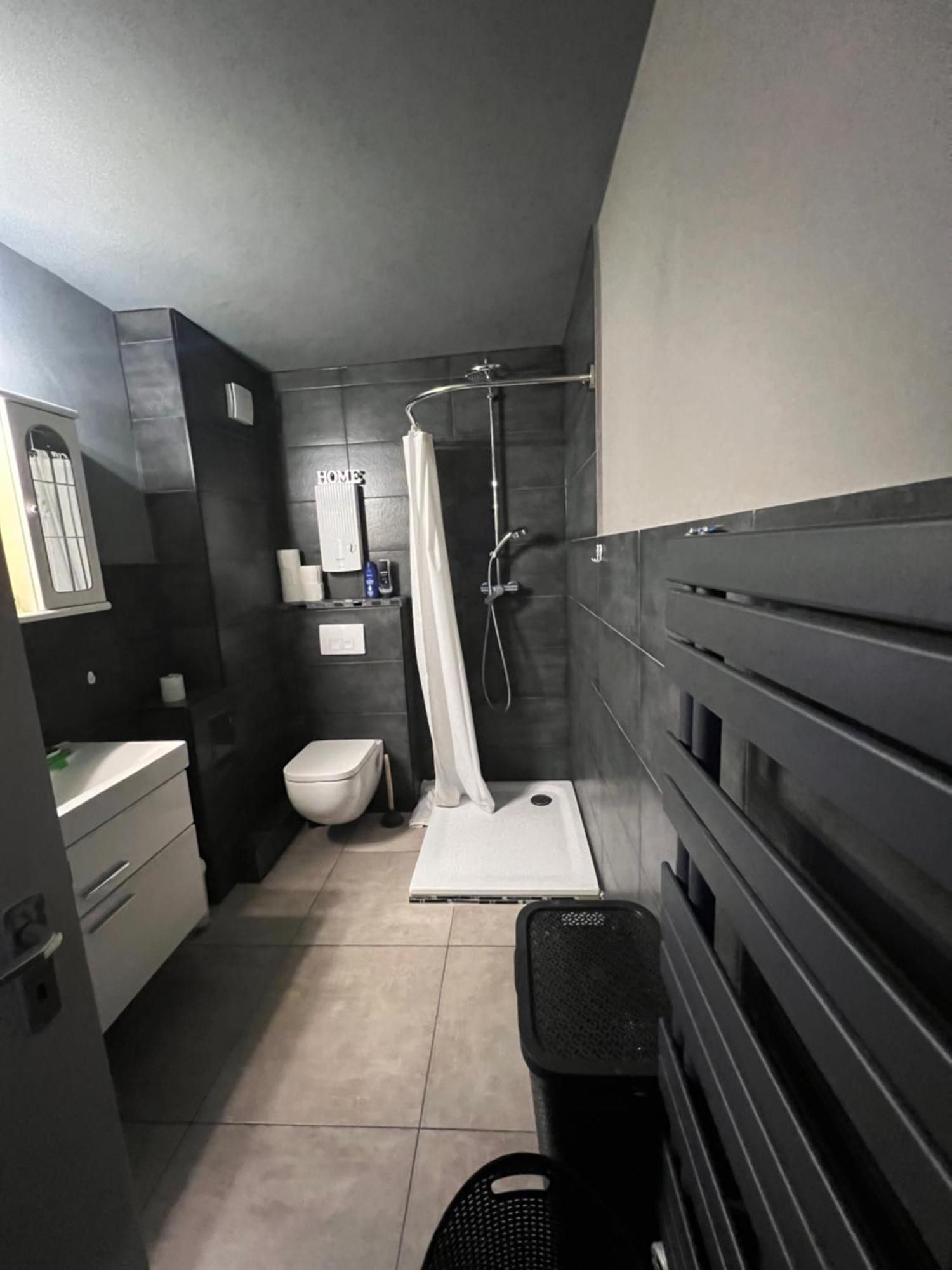 Apache Troisdorf Apartment Bagian luar foto
